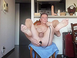 Older Queer Practices Anal Stretching with Inflatable Asshle Toy
