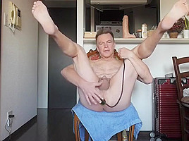 Older Queer Practices Anal Stretching with Inflatable Asshle Toy