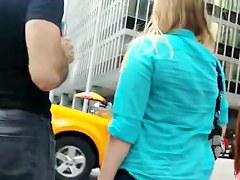 PR Parade 1: bubblebutt in Pinkshorts
