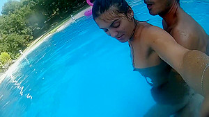 PUBLIC AMATEUR FRENCH - FUCK AT SWIMMING POOL 2 - APHRODITEXXX