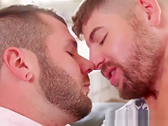 Passionate bareback sex with gay studs Johnny Hill and Conno