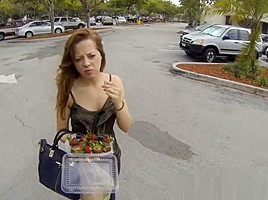 Pickedup beauty gets banged on