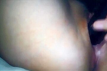 Pinay 18yo Virgin Cebu using Eggplant first time