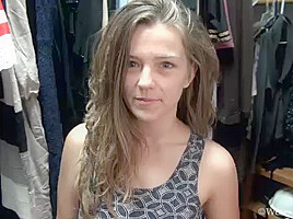 Pixxy introduces herself while in her closet - WeAreHairy