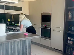 Pov Blonde Amateur Emilynoir Gets Fucked In The Kitchen And Sucks Cock