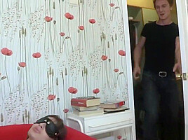Restrained cheating gf gets punished