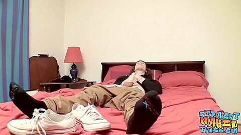 Sean Johansen in Skinny twink Sean Johansen enjoys wanking his fat shaft - StraightNakedThugs