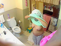 Secret cam on my girlfriend