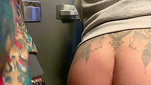 Sex in the toilet during the transatlantic flight