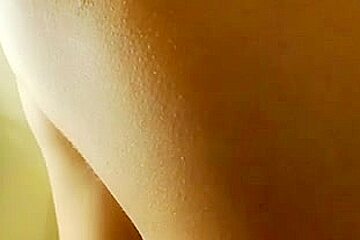 Sexy Brunette Shows Off Ass On Multiple Clips