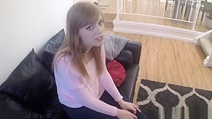 Sexy Girl Dolly Leigh Sucks Step daddy'