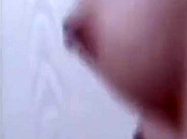 Sexy Japanese Chick Gets Creampie