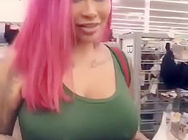 Shhh!!! Follow me into the Walmart dressing room