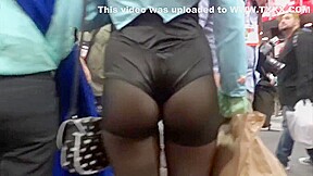 Shoeless Pantyhose Comicon