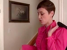 Short hair lady sooo hot