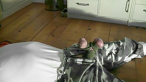 Skinhead dominated by Kinkbrat
