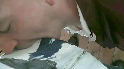 Skinhead dominated by Kinkbrat