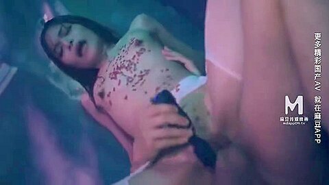 Skinny Chinese Young Girl With Small Boobs And Big Butts Have Her First Bdsm Sex With Big Dick