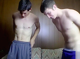 Smoker Cooper Reeves wanks off alongside straight buddy