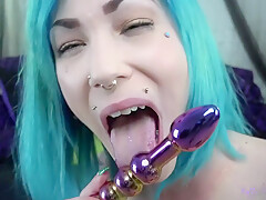 Sophie Paris - Hot Babe Having Horny Solo Toy Masturbation