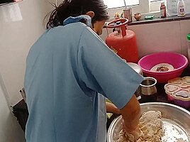 Step sisters Are Preparing Food To Go To School Together Step brother Has Fucked Her