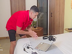 Stepson Discovers Me Masturbating With His Microphones 11 Min - Monique Fuentes, Mia Mi And Max Betancur