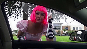 Stranded teen 18+ pickedup and fucked after bj