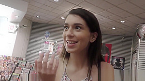 Sucking teen 18+ at Glory Hole Gets Mouth Jizzed