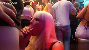 Sultry peaches give suck job and enjoy plowing and fuck orgy