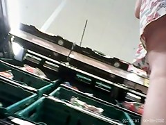 Supermarket Upskirts 0608 1