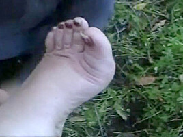 Surpise Gresopio Worship Feet - 01