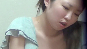 Sweet asian toys her cunt