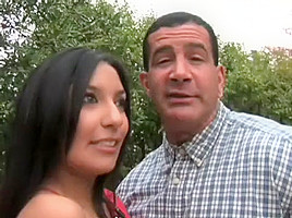 Swinging babes Gianna and Frankie test out each other's husbands