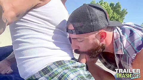 TRAILERTRASHBOYS Hunky Vince Parker Raw Breeds Jake Nicola