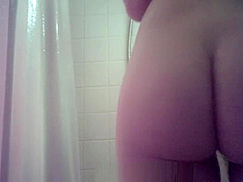 Tampon sniffer full shower scene Wanker's special