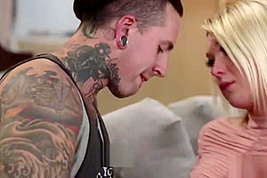 Tattooed guy Ruckus enjoys fucking her Tranny babe Aubrey Kates asshole