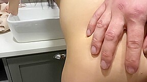 The Boss Fucked A Lustful Secretary In The Toilet