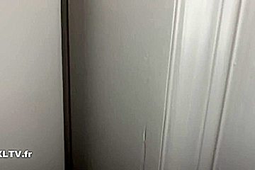Tiffany Leiddi - Secretly Changes Room