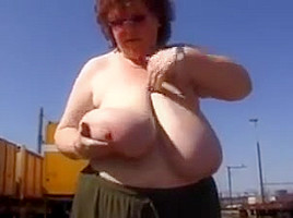 Titts 2