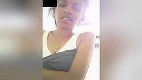 Today Exclusive- Cute Lankan Girl Showing Her Boobs And Pussy
