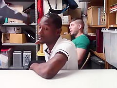 Two perps fighting on camera so LP officer caught them