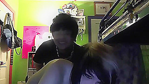 Very Cute teen 18+ Emo Girl Fucks on Webcam