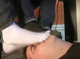 Vicious and Vynnie videogame foot slave