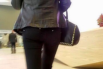 Victoria s ass 2