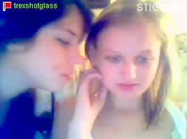 Vid of my hawt GF and I making out