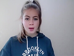 Voluptuous Slut Shows Her Perfect Big Boobs Online