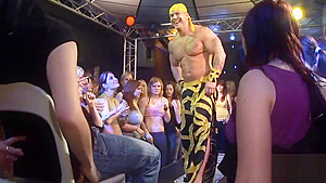 Wild cheeks sucking dick in club