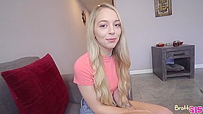 Yammy teen 18+ Lily Larimar Worships Bbc