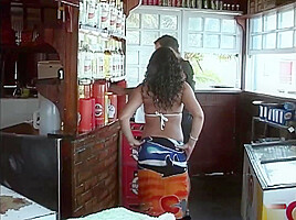 brasileira cravo e canela