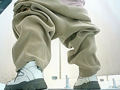 chinese girls go to toilet 547